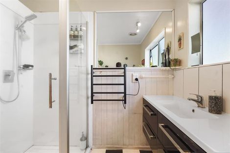 Photo of property in 9 Seddon Road, Frankton, Hamilton, 3204