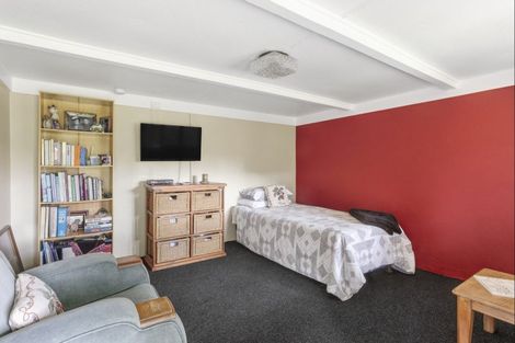 Photo of property in 39 Wordsworth Street, Leamington, Cambridge, 3432