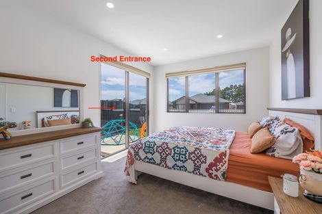 Photo of property in 7 Ropere Street, Kumeu, 0810