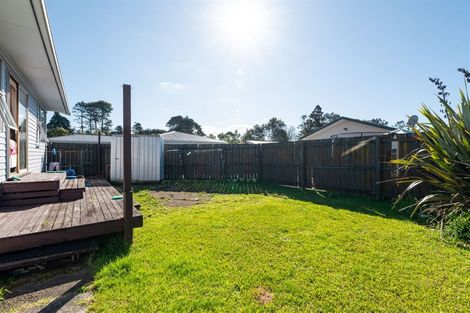 Photo of property in 7 Coletta Lane, Te Atatu South, Auckland, 0610