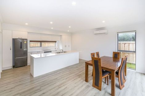 Photo of property in 33 William Dawson Crescent, Wigram, Christchurch, 8025