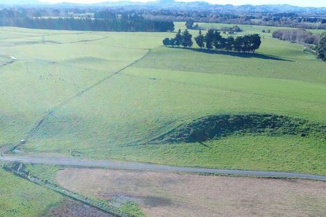 Photo of property in 671 Cornwall Road, East Taratahi, Carterton, 5887