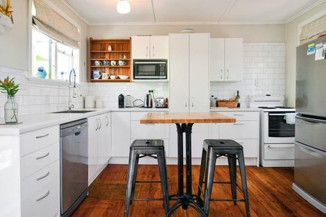 Photo of property in 215b Given Avenue, Whangamata, 3620