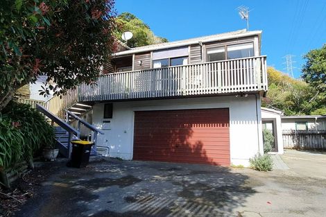 Photo of property in 6 Creswick Terrace, Northland, Wellington, 6012