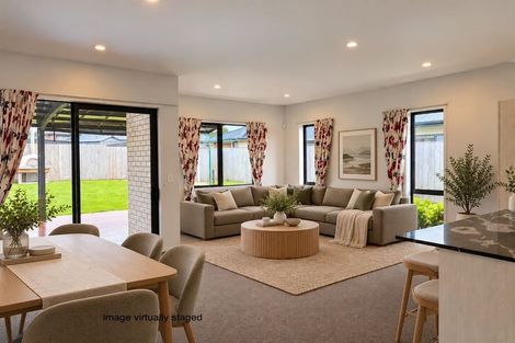 Photo of property in 12 Matau Close, Te Kauwhata, 3710