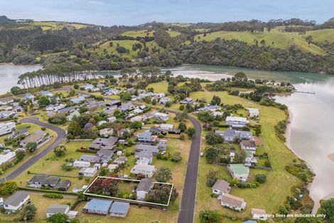 Photo of property in 54 Oyster Drive, Cooks Beach, Whitianga, 3591