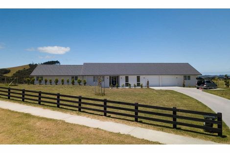 Photo of property in 4 Fernbird Grove, Kerikeri, 0294