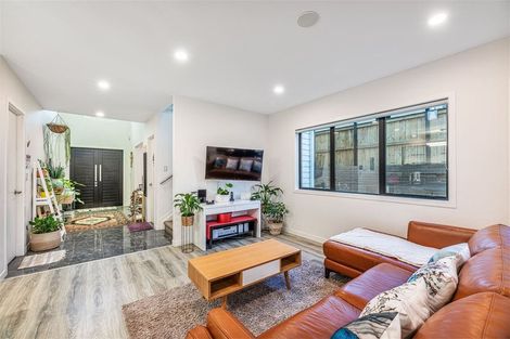 Photo of property in 216c Metcalfe Road, Ranui, Auckland, 0612