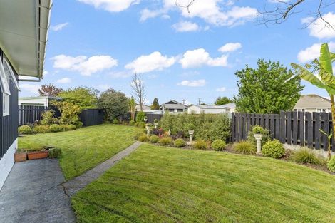 Photo of property in 9 Meads Place, Bulls, 4818