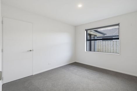 Photo of property in 38 Crossley Avenue, Woodend, 7610