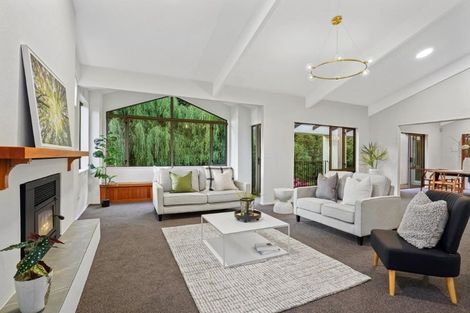 Photo of property in 5 Holmcroft Court, Cracroft, Christchurch, 8022