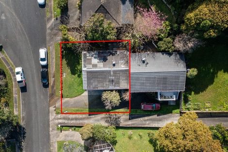Photo of property in 1/7 Newstead Avenue, Browns Bay, Auckland, 0632