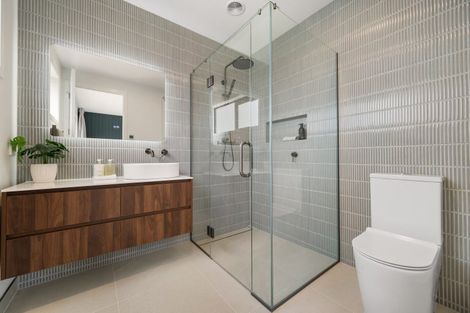 Photo of property in 13 Packer Road, Wanaka, 9382