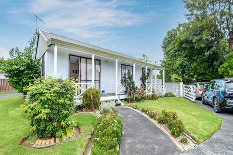 Photo of property in 3/9 Ireland Place, Ranui, Auckland, 0612