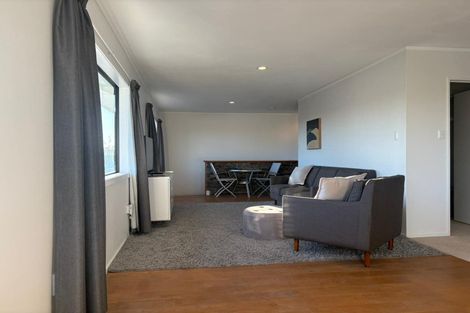 Photo of property in 2/35 Bramley Drive, Farm Cove, Auckland, 2012