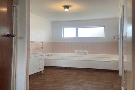 Photo of property in 9 William Benton Street, Featherston, 5710