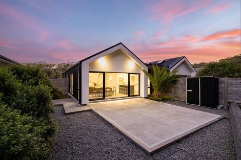 Photo of property in 49 Banks Boulevard, Whitby, Porirua, 5024