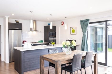 Photo of property in 4 Leslie Court, Havelock North, 4130