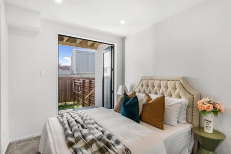 Photo of property in 6a Waiohua Road, Greenlane, Auckland, 1061