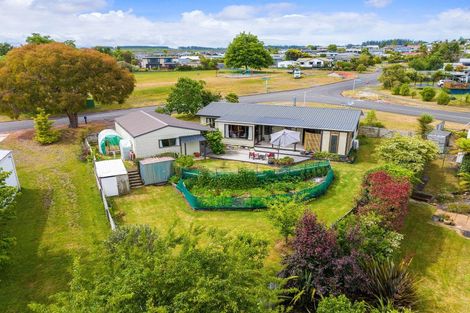 Photo of property in 2 Parekaawa Drive, Motuoapa, Turangi, 3382
