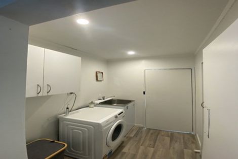 Photo of property in 118 Middleton Road, Churton Park, Wellington, 6037