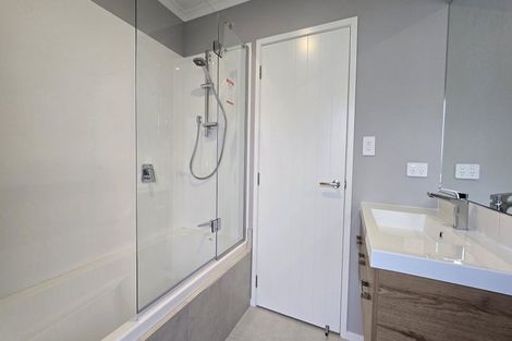 Photo of property in 14 George Yee Place, Taradale, Napier, 4112