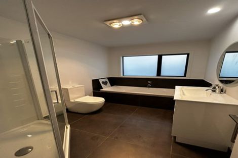 Photo of property in 33 Makete Crescent, Hobsonville, Auckland, 0618