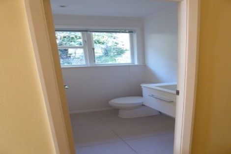 Photo of property in 231 Whites Line East, Waiwhetu, Lower Hutt, 5010