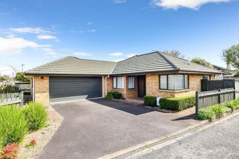 Photo of property in 61 Vardon Road, St Andrews, Hamilton, 3200