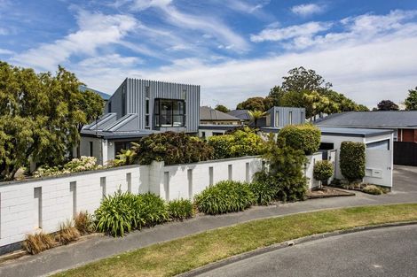 Photo of property in 19 Kent Lodge Avenue, Avonhead, Christchurch, 8042