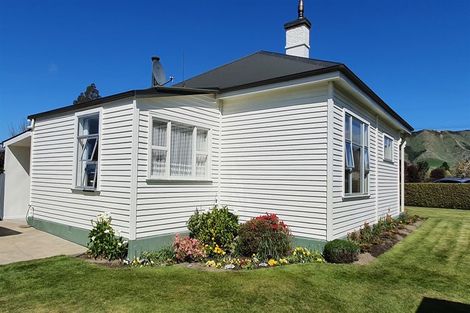 Photo of property in 43 Gorge Road, Waimate, 7924