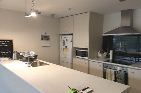 Photo of property in Montreaux, 164 The Terrace, Wellington Central, Wellington, 6011