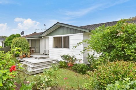 Photo of property in 14 Adel Place, Weymouth, Auckland, 2103