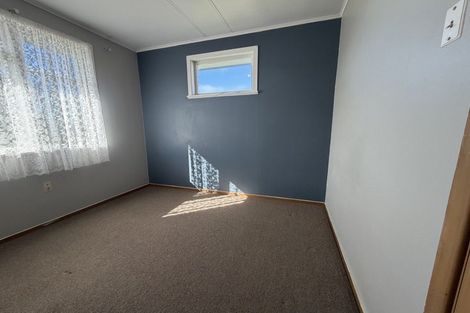 Photo of property in 6 Ranfurly Street, Waitara, 4320