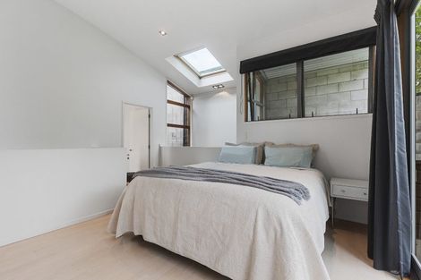 Photo of property in 48a-48b Anglesea Street, Freemans Bay, Auckland, 1011