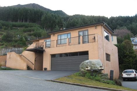 Photo of property in 7 Lochy Road, Fernhill, Queenstown, 9300
