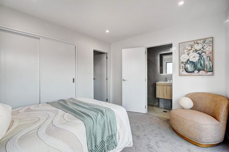 Photo of property in 16 Woodford Avenue, Brookfield, Tauranga, 3110