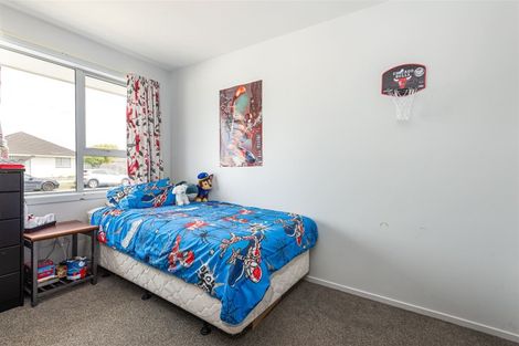 Photo of property in 4a Brentwood Street, Parklands, Christchurch, 8083