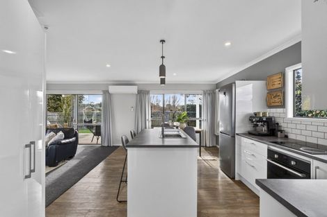Photo of property in 72c Parris Street, Waitara, 4320