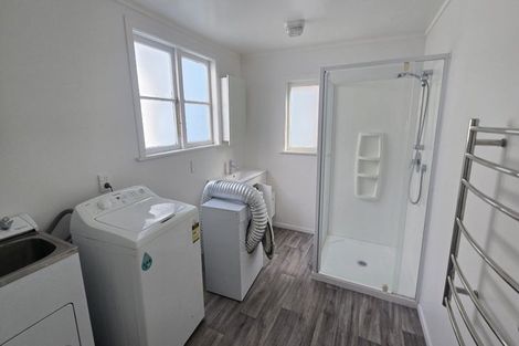 Photo of property in 3 Maarama Crescent, Aro Valley, Wellington, 6021