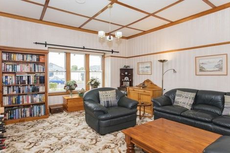 Photo of property in 17 Cobden Street, Gisborne, 4010
