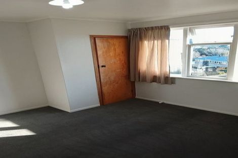 Photo of property in 31ab Kokiri Crescent, Waitangirua, Porirua, 5024
