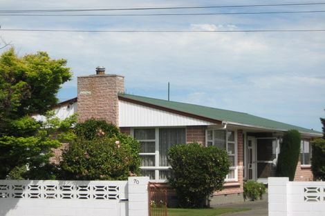 Photo of property in 70 Daniels Road, Redwood, Christchurch, 8051