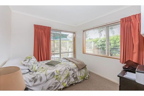 Photo of property in 47 Red Hibiscus Road, Stanmore Bay, Whangaparaoa, 0932