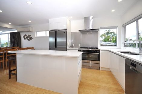 Photo of property in 74 Churchill Road, Cockle Bay, Auckland, 2014