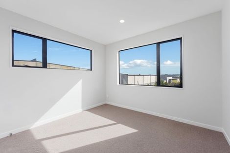 Photo of property in 8 Alexander French Close, Silverdale, 0932
