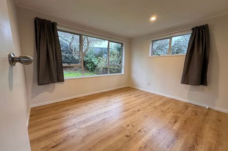 Photo of property in 58 Oreil Avenue, West Harbour, Auckland, 0618