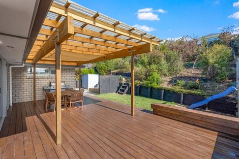 Photo of property in 5 Tirohanga Crescent, Stanmore Bay, Whangaparaoa, 0932