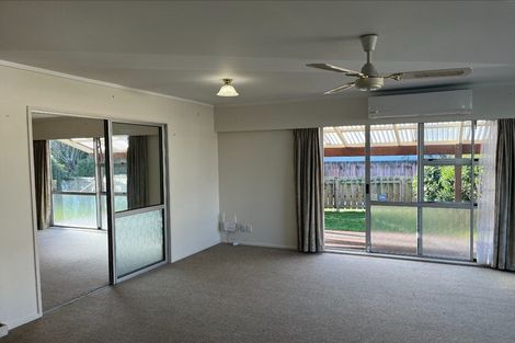Photo of property in 2 Winslow Place, Levin, 5510
