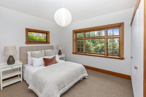 Photo of property in 94 Hawthorne Street, Strowan, Christchurch, 8052